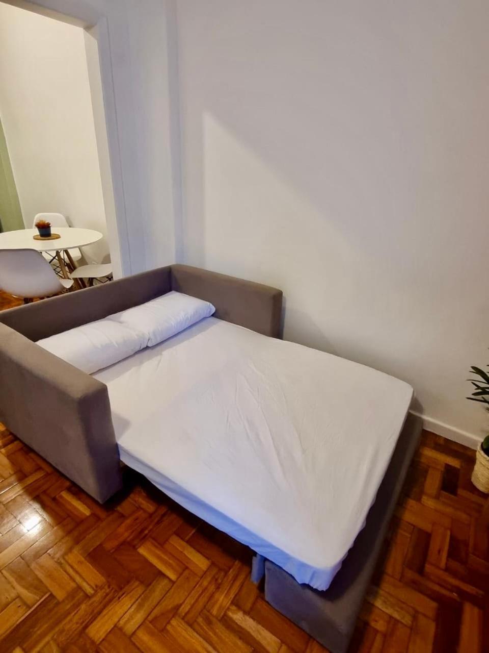 Apartamento Loft Espacoso A 300m Da Rio de Janeiro