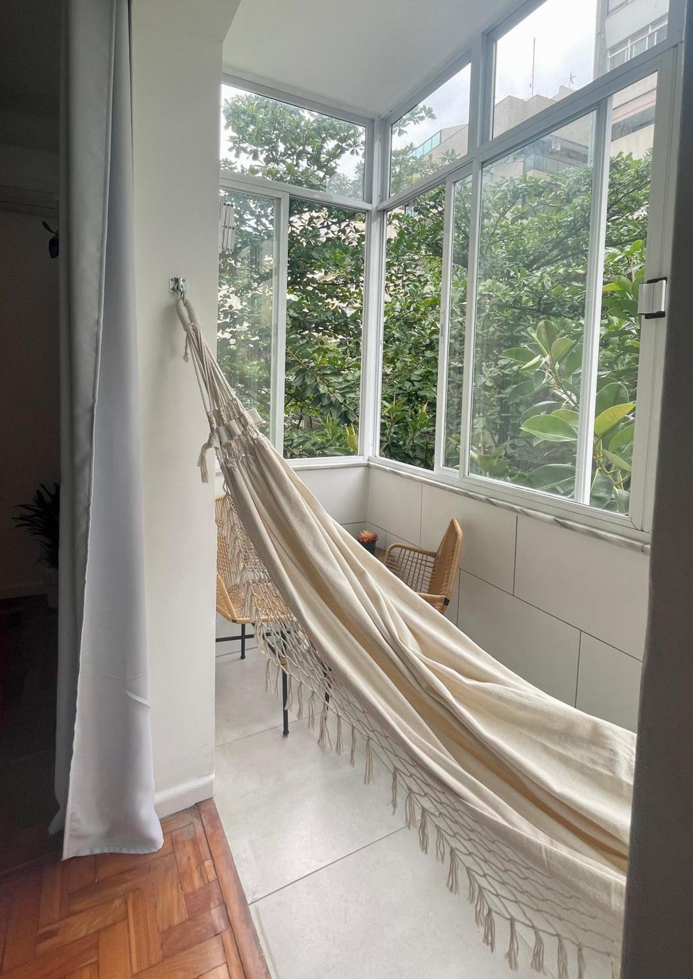 Loft Espacoso A 300m Da Apartamento *